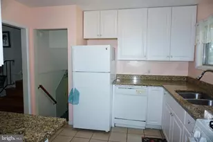 5904 Charnwood Rd, Baltimore, MD 21228 - Photo 9