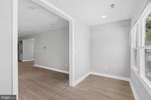 111 Oak St, Dundalk, MD 21222 - Photo 25