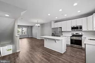 220 E Pennsylvania Ave, Towson, MD 21286 - Photo 13