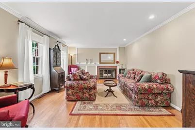 4 Alcan, Towson, MD 21286 - Photo 5