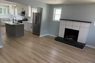 307 Oberle Ave, Essex, MD 21221 - Photo 5