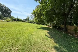 307 Oberle Ave, Essex, MD 21221 - Photo 13