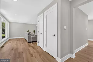 1127 Gypsy Ln W, Baltimore, MD 21286 - Photo 17
