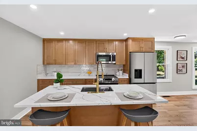 1127 Gypsy Lane W, Baltimore, MD 21286 - Photo 11
