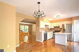 4982 Lockard Dr, Owings Mills, MD 21117 - Photo 3