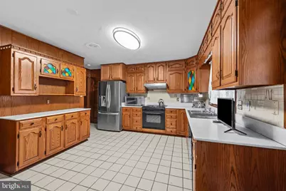 9902 Braewood Road, Randallstown, MD 21133 - Photo 17
