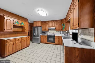 9902 Braewood Rd, Randallstown, MD 21133 - Photo 17