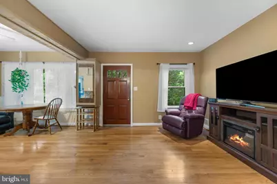 5125 Viaduct Road, Halethorpe, MD 21227 - Photo 7