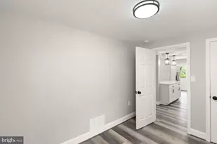 8301 Harris Ave, Baltimore, MD 21234 - Photo 19