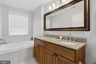 6 Kirkwyn Ct, Owings Mills, MD 21117 - Photo 19