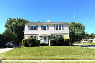 6409 Clifton Forge Cir, Catonsville, MD 21228 - Photo 1