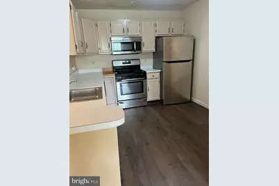 2322 Falls Gable Lane #J, Baltimore, MD 21209 - Photo 5