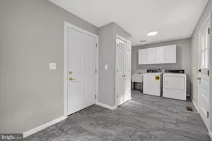 10 Hickory Hill Rd, Cockeysville, MD 21030 - Photo 17
