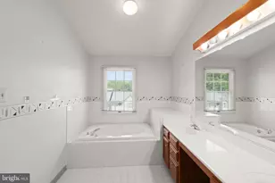 21 Willwood Ct, Baltimore, MD 21209 - Photo 19