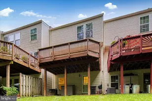 27 Silver Birch Ct, Owings Mills, MD 21117 - Photo 23