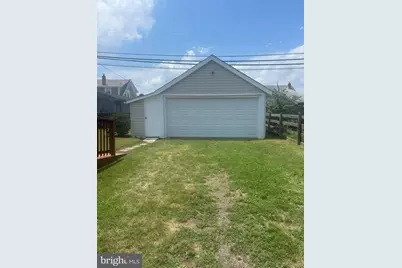 5542 Carville Avenue, Baltimore, MD 21227 - Photo 3