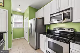 543 Ensemble Ct, Cockeysville, MD 21030 - Photo 9