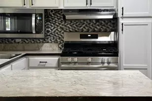 8336 Scotts Level Rd, Baltimore, MD 21208 - Photo 19