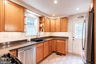 533 Brook Rd, Baltimore, MD 21286 - Photo 15