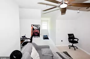 2203 Falls Gable Ln, Baltimore, MD 21209 - Photo 17