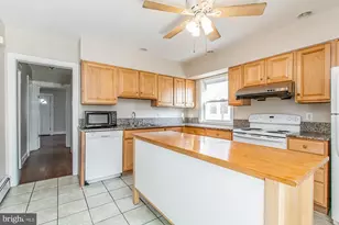 67 Burke, Towson, MD 21286 - Photo 27