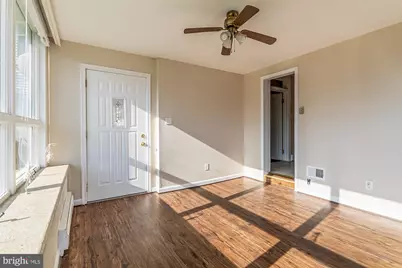 67 Burke, Towson, MD 21286 - Photo 39