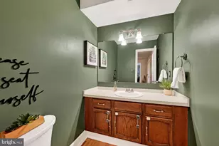 14210 Greencroft Ln, Cockeysville, MD 21030 - Photo 25