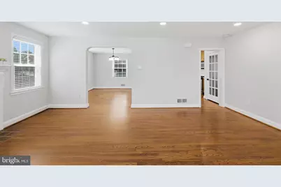 8132 Pleasant Plains Road, Towson, MD 21286 - Photo 7