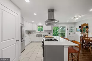 803 Joppa Road W, Towson, MD 21204 - Photo 11