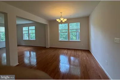 10215 Daventry Drive, Cockeysville, MD 21030 - Photo 9