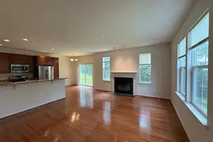 10215 Daventry Dr, Cockeysville, MD 21030 - Photo 11