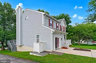 446 Doe Meadow Dr, Owings Mills, MD 21117 - Photo 3