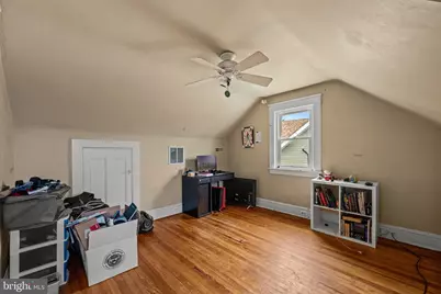 52 N Prospect Avenue N, Baltimore, MD 21228 - Photo 15