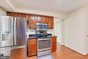 502 Theresa Ave, Essex, MD 21221 - Photo 11