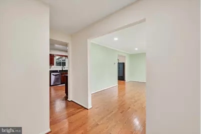 502 Theresa Avenue, Essex, MD 21221 - Photo 3