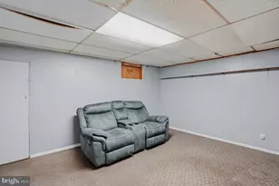 33 Bladen Rd, Baltimore, MD 21221 - Photo 23