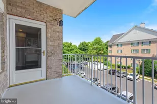 12103 Tullamore Ct, Lutherville Timonium, MD 21093 - Photo 9