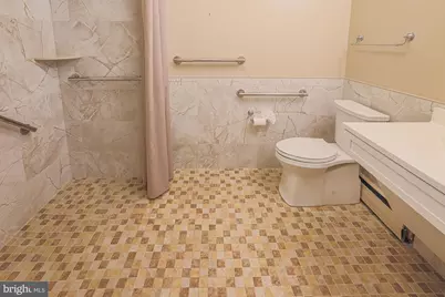 11 Slade Avenue #308, Baltimore, MD 21208 - Photo 15
