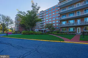 11 Slade Ave, Baltimore, MD 21208 - Photo 33