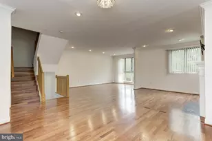 67 Taverngreen Ct, Baltimore, MD 21209 - Photo 9