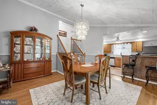 5608 Huntsmoor Rd, Baltimore, MD 21227 - Photo 13