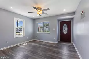 1709 Pin Oak Ave, Dundalk, MD 21222 - Photo 7