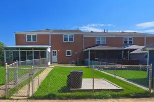 1016 Grovehill Rd, Baltimore, MD 21227 - Photo 7