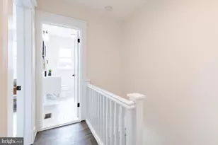 6854 Dunbar Rd, Baltimore, MD 21222 - Photo 27