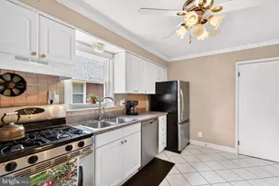 1504 Edmondson Ave, Baltimore, MD 21228 - Photo 7