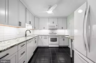205 E Joppa Rd, Towson, MD 21286 - Photo 13