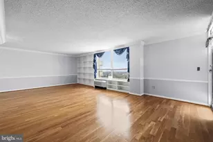 205 E Joppa Rd, Towson, MD 21286 - Photo 7