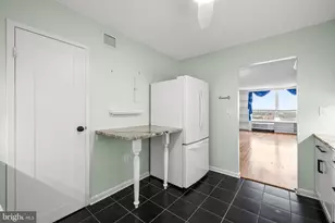 205 E Joppa Rd, Towson, MD 21286 - Photo 15