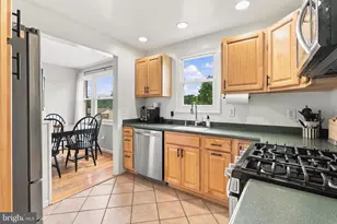 3224 Acton Rd, Parkville, MD 21234 - Photo 9