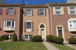 23 Valley Crossing Cir, Cockeysville, MD 21030 - Photo 1